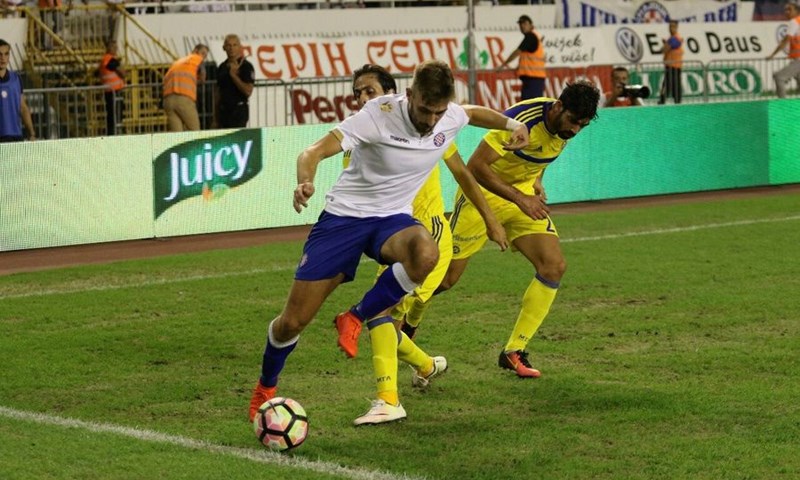 Tino Sven Sušić pred potpisom za Rudeš