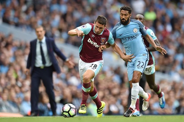 Premierligaši potrošili rekordnih 1.165 milijardi funti na transfere