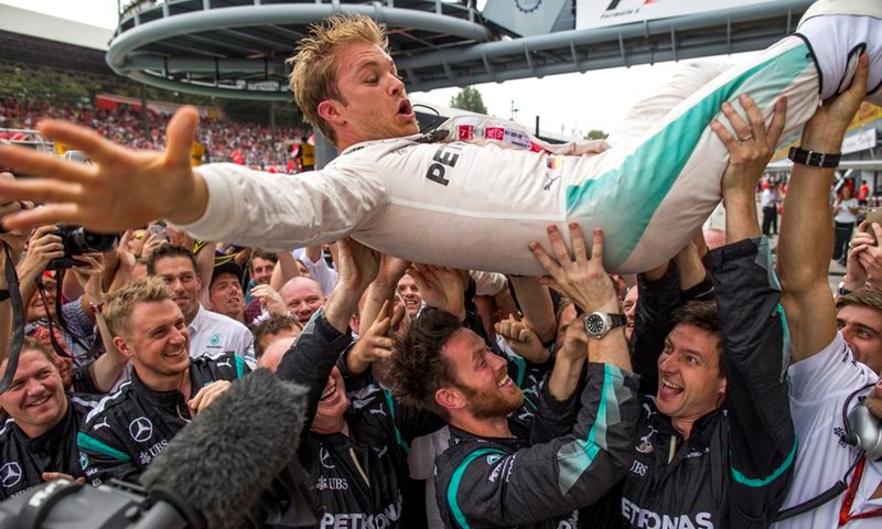 Nico Rosberg slavio u Monzi i smanjio zaostatak za Hamiltonom