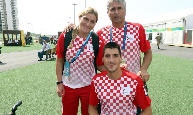 Podignuta hrvatska zastava u paraolimpijskom selu u Riju