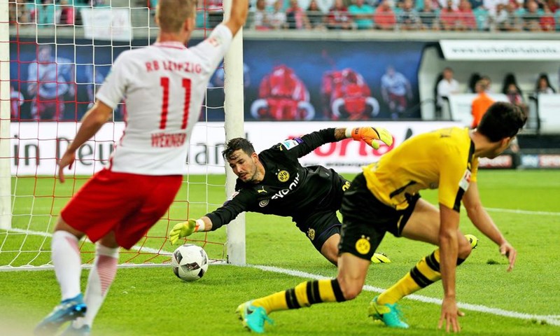 VIDEO: RB Leipzig do prve pobjede, Keita srušio dortmundsku Borussiju