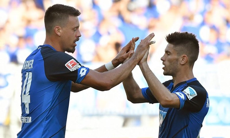 VIDEO: Kramarić i društvo ispromašivali se protiv HSV-a
