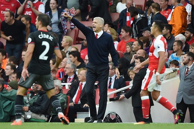 Uprava ga podržala, Arsene Wenger ostaje još dvije godine u Arsenalu