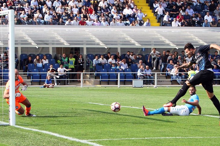 VIDEO: Kiks Napolija u Bergamu, Posavec kapitulirao u sudačkoj nadoknadi