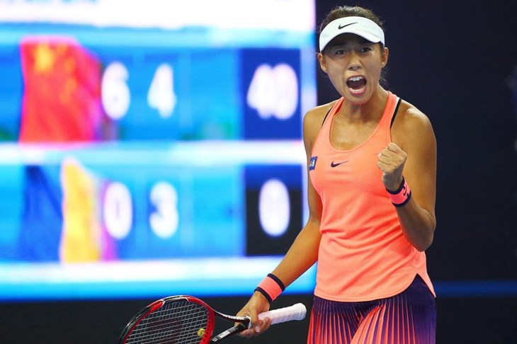 Zhang pregazila Simonu Halep, Radwanska slavila u meču dana