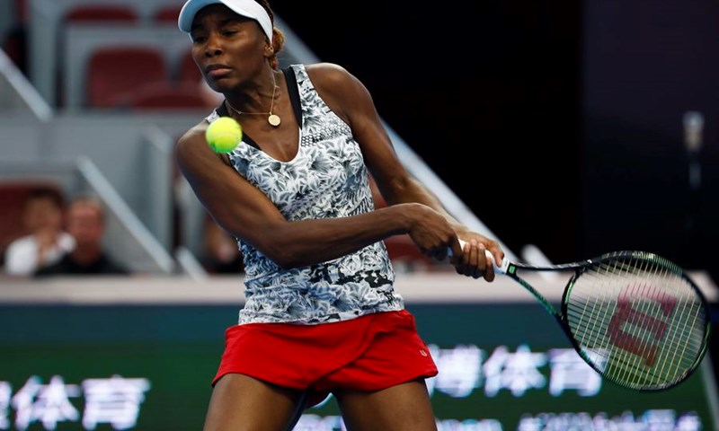 Tri nositeljice zapele već u prvom kolu, Williams i Kuznjecova ipak uspješne
