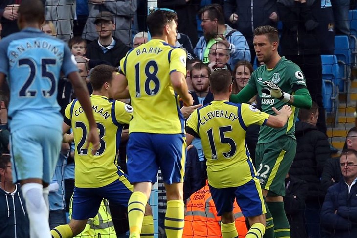 VIDEO: Stekelenburg obranio dva kaznena udarca Građanima, Hull City popio šest komada