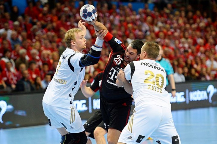 Veszpremu dvoboj velikana, Ivić ponovno sjajan na golu Kielcea