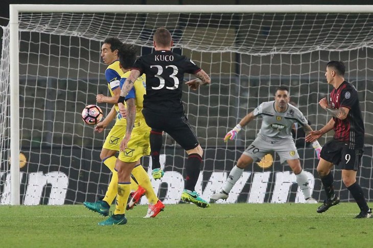 VIDEO: Milan lijepim golovima slomio tvrdoglavi Chievo