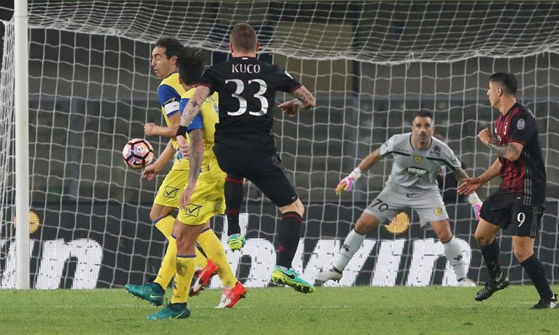 VIDEO: Milan lijepim golovima slomio tvrdoglavi Chievo