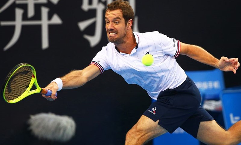 Goffin uz manje poteškoće do prolaska među četiri, prvo polufinale za Edmunda