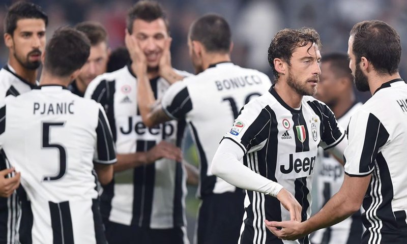 VIDEO: Mandžukić na 31. rođendan zabio za Juventusov naslov, Jurićeva Genoa osigurala opstanak