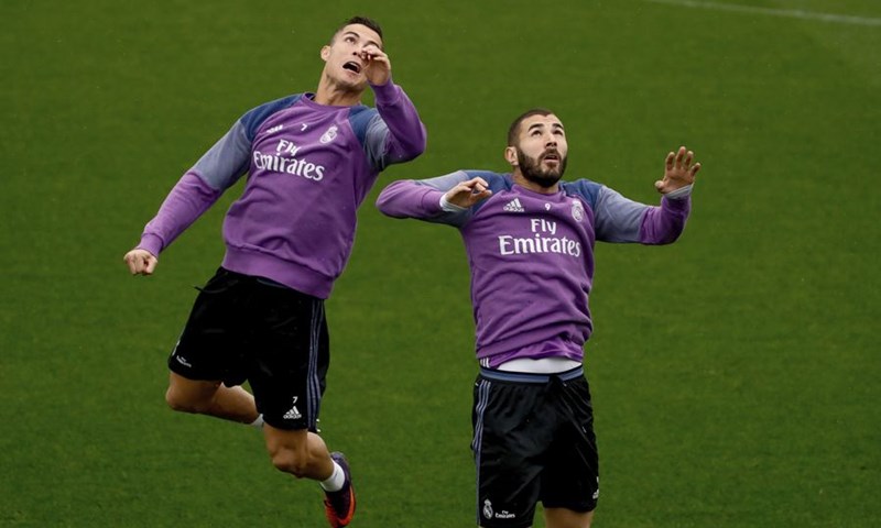 Ronaldo potpisao novi ugovor, želi igrati još barem devet godina
