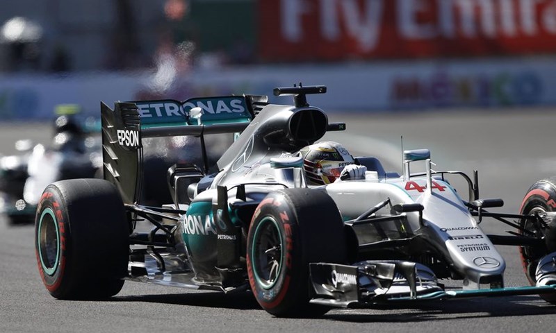 Lewis Hamilton ponovno na pole-positionu, Rosberg odmah do njega