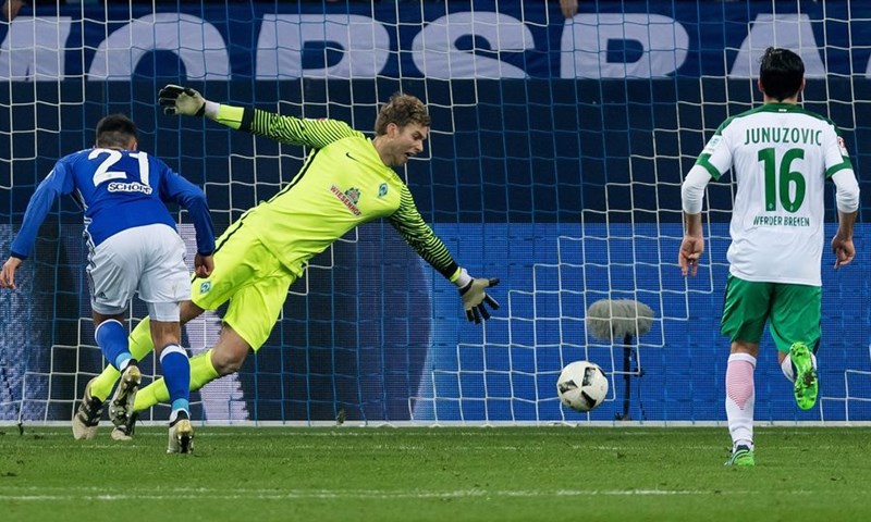 VIDEO: Schalke raste, Werderu treći uzastopni poraz