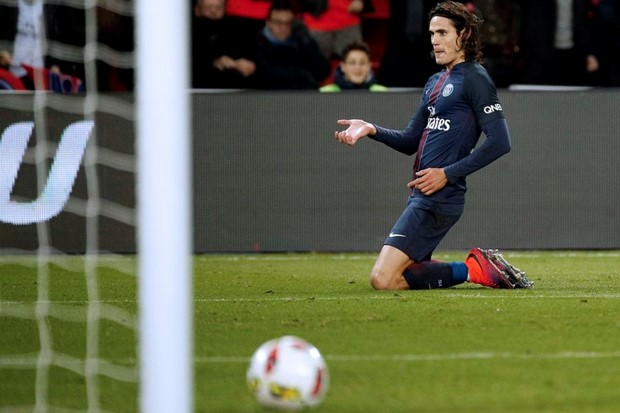 VIDEO: Cavani riješio susret s Rennesom pa se ozlijedio