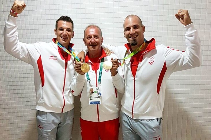 Braća Sinković i trener Nikola Bralić i ove godine u borbi za veliko priznanje
