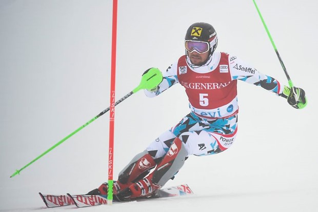 Matej Vidović na tri stotinke do druge vožnje, u vodstvu Hirscher