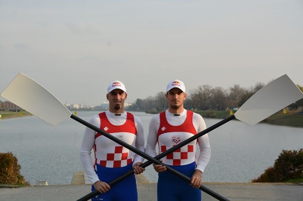 Braća Sinković kreću po medalju na Svjetskom kupu u Linzu