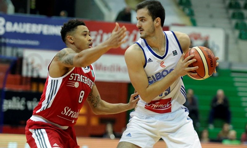 Cibona komplicirala pa u zadnjoj četvrtini pregazila Škrljevo