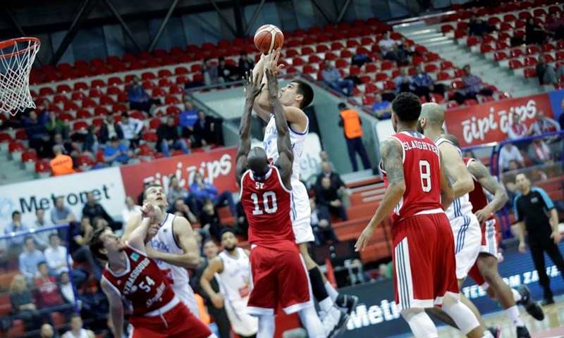 Briljantni Nik Slavica predvodio Cedevitu do pobjede!