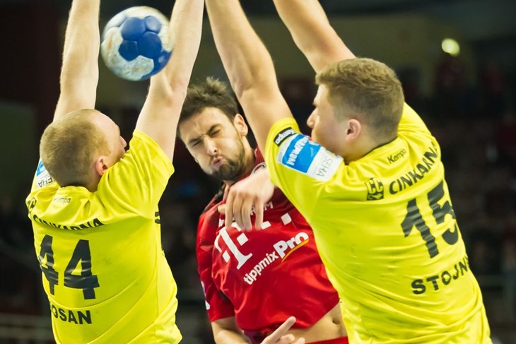 Füchse i Flensburg sigurni, Kiel ponovno poražen