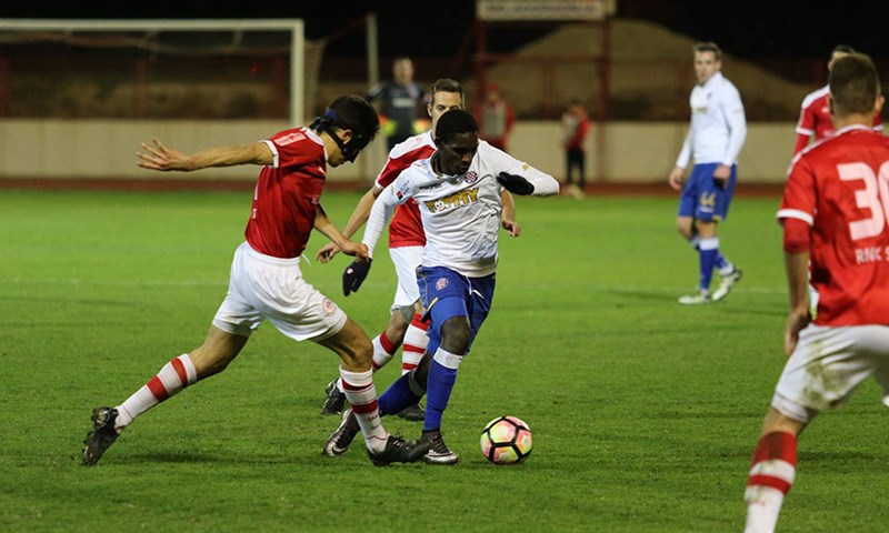 Hajduk slaže momčad za sljedeću sezonu, ostaju Barry i Memolla