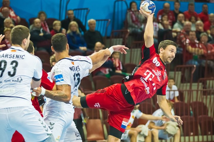 Igor Karačić na isteku vremena donio bod Vardaru u Mađarskoj