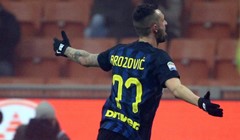 VIDEO: Brozović i Perišić zabijali i asistirali, Inter napunio mrežu Cagliarija