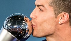Cristiano Ronaldo najbolji nogometaš Portugala, Petr Čech uzeo nagradu u Češkoj