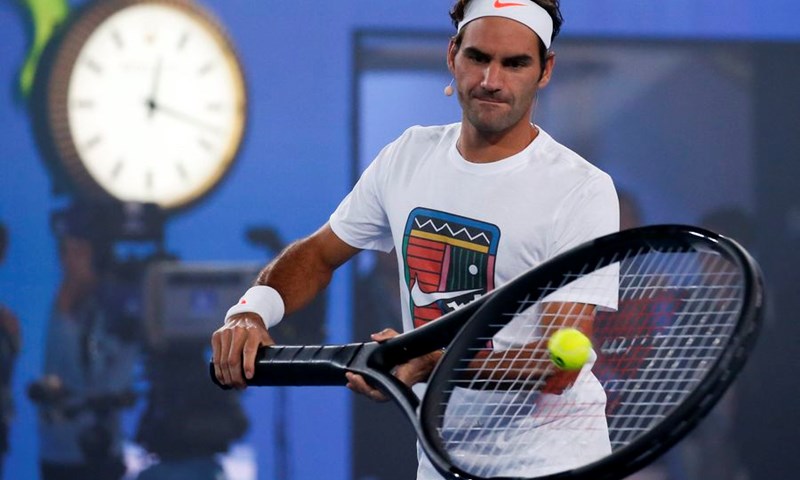 FANATIK: Federer, Đoković i društvo uveseljavali najmlađe obožavatelje