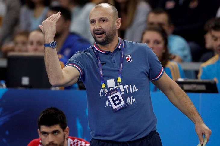 VIDEO: Dobro raspoloženi Babić posebno pohvalio Ivića i Mamića