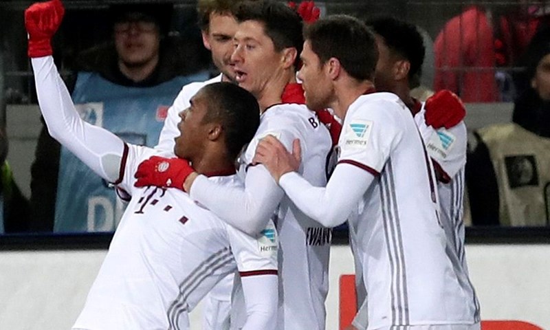 VIDEO: Majstor Lewandowski spasio Bayern u sudačkoj nadoknadi