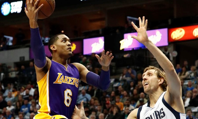 VIDEO: Najteži poraz Lakersa u povijesti, probudio se Hezonja, ozlijedio Dragan Bender