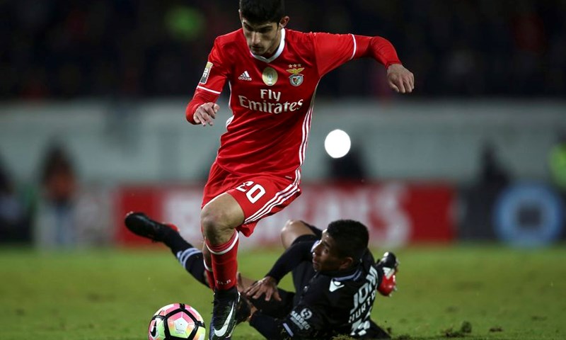 PSG ispred nosa Manchester Unitedu oteo 20-godišnjaka iz Benfice