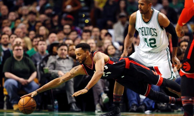 VIDEO: Bogdanović i Šarić dvoznamenkasti, Curryjevih 11 trica u pobjedi Warriorsa