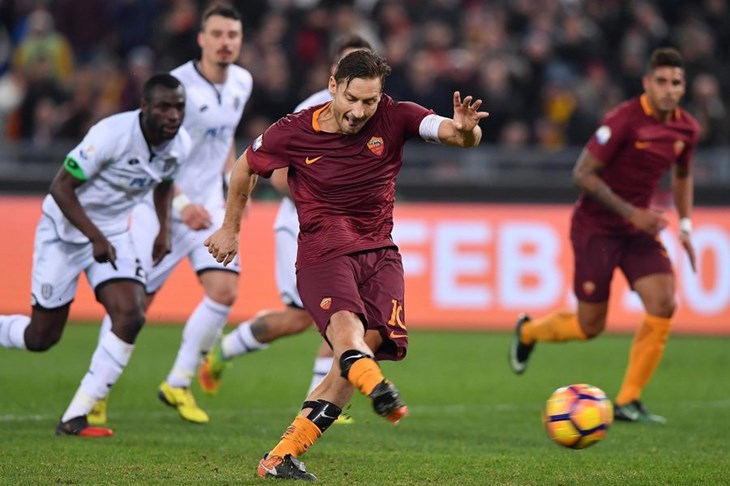 Totti završava igračku karijeru i postaje direktor u Romi