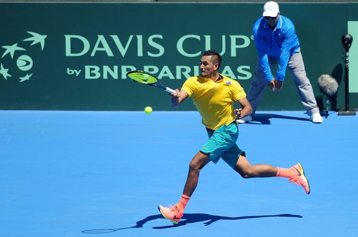 Branitelji naslova u problemima, četiri reprezentacije na pragu prolaza