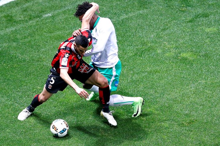 VIDEO: St. Etienne s igračem manje do boda u gostima kod Strasbourga