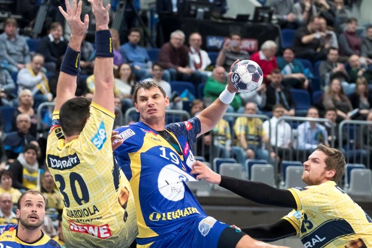 Po četiri gola Buntića i Štrleka u nastavku natjecanja u Ligi prvaka