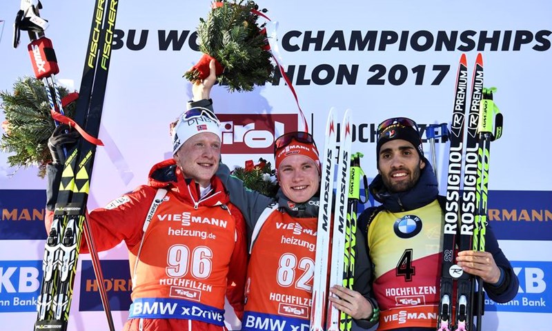 Benedikt Doll iznenadio u sprintu u Hochfilzenu, Fourcade brončani uz dva promašaja