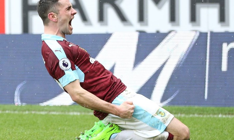 VIDEO: Burnley osvojio veliki bod protiv Chelseaja