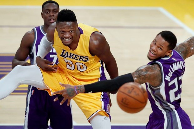 VIDEO: Prvaci predvođeni LeBronom pobjeđuju i bez Lovea, Zupcu mala minutaža u porazu Lakersa