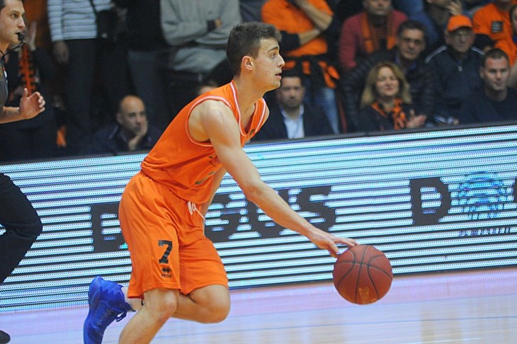 Nastavljeno rasipanje u Šibeniku, Roko Badžim potpisao za Union Olimpiju