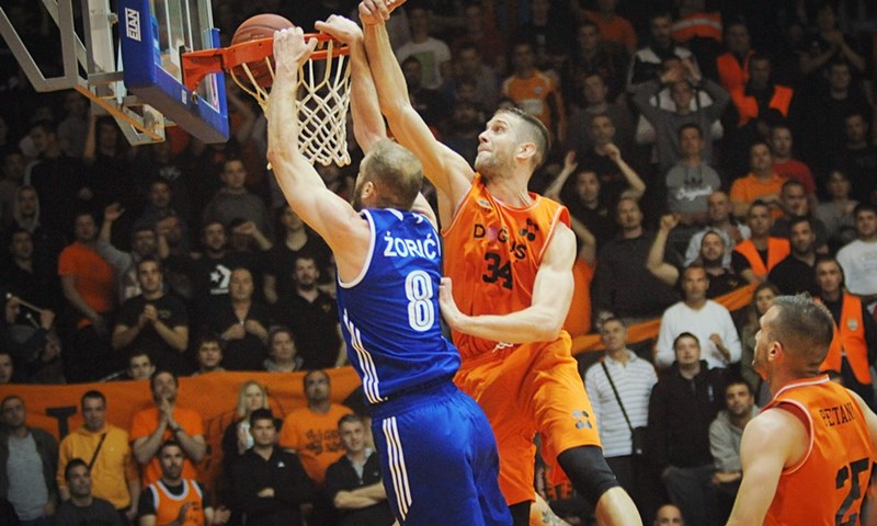 Cibona u drami do polufinala, Siriščević promašio šut za pobjedu Šibenčana