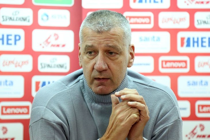 Petrović: "Čovjek koji ima 40 godina isprašio je Antetokounmpa na terenu"