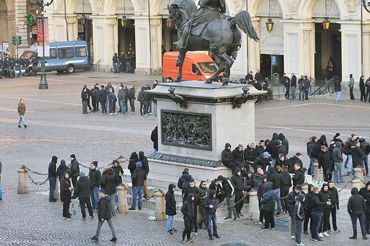 Dinamu 40.000 eura kazne zbog divljanja navijača u Torinu
