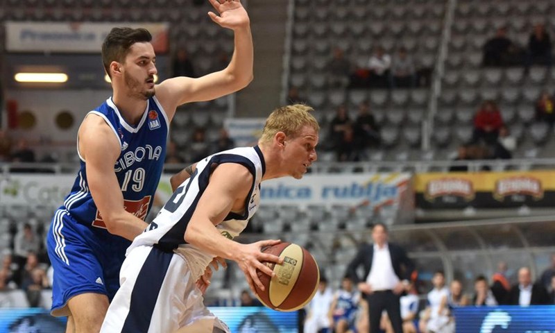 Kovačević sa zvukom sirene donio pobjedu Zadru protiv Cibone
