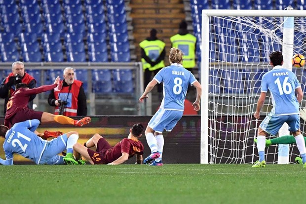 VIDEO: Roma slavila u golijadi, ali u finale Kupa ide Lazio