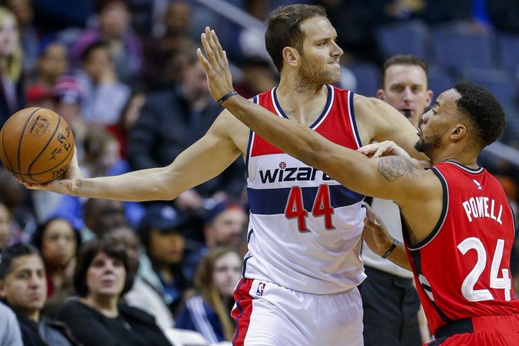 VIDEO: Bogdanović vrlo dobar u kontroverznoj pobjedi Wizardsa, Spursi i Warriorsi igrali s rezervama